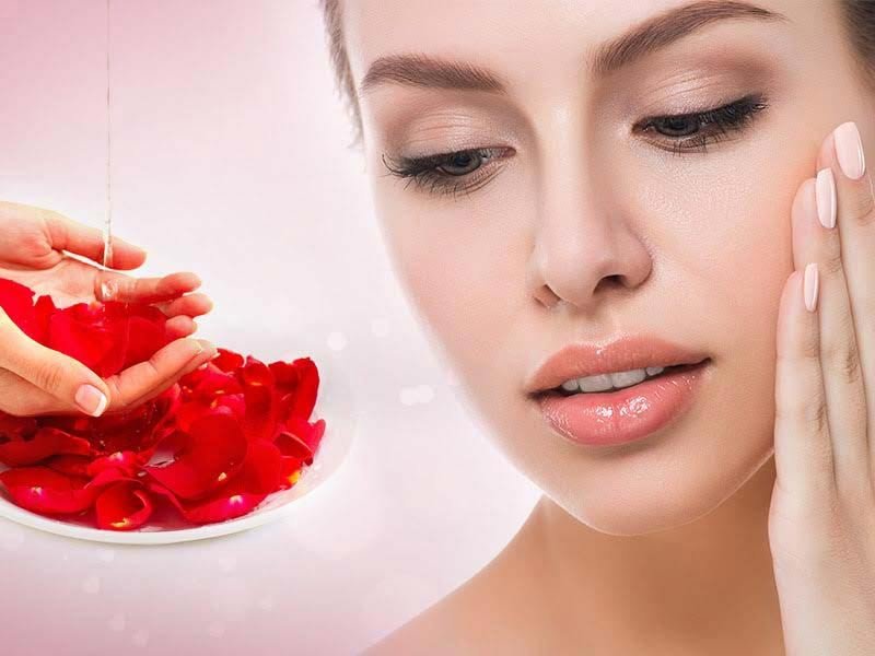 Is Rosewater Good for your Face? Does rose water work on pores?