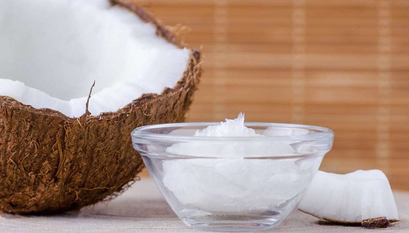 How to use coconut oil on hair?